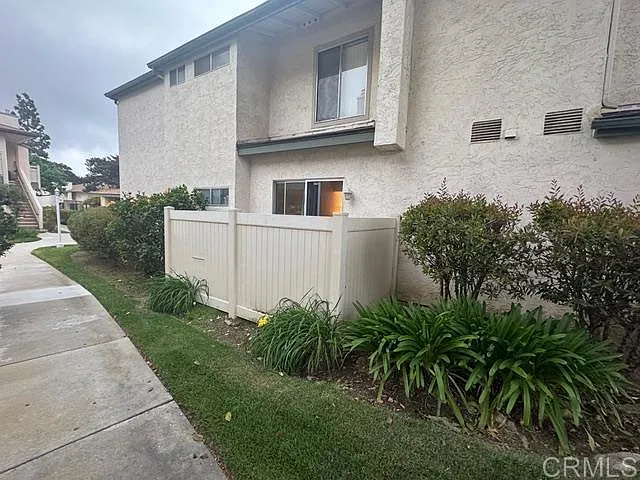 3139 Evening Way #A — Photo 2