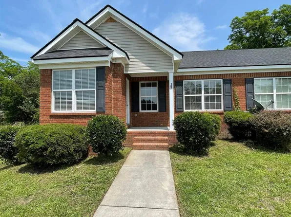 107 Northpointe Dr, Centerville, GA 31028
