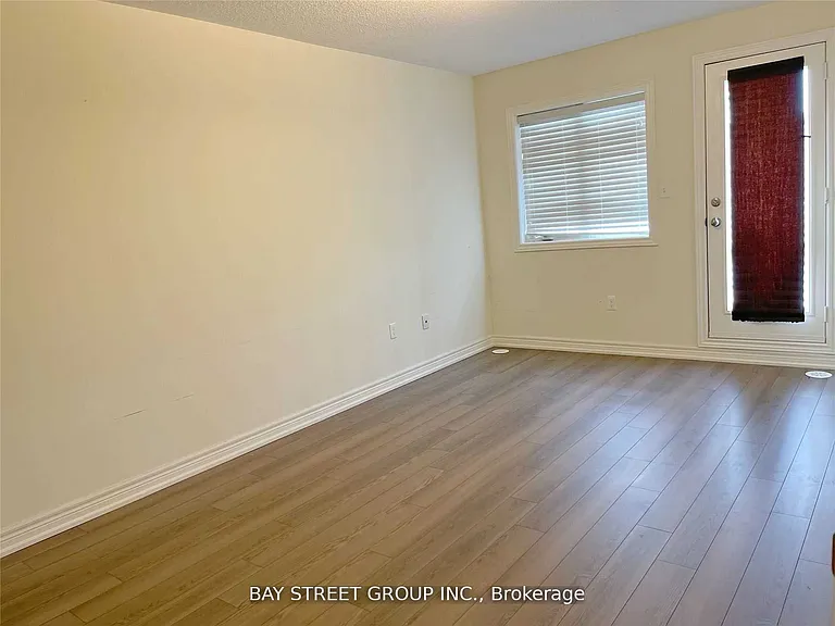12 Fanny Grove Way — Photo 8