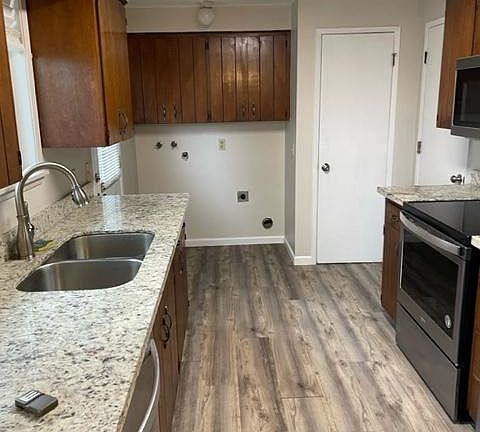 3rd image of 11321 57th Street Ct E