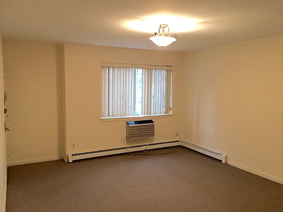 2nd image of 13546 Coolidge Ave #1ST