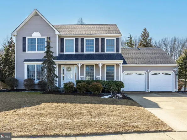 21 Old Republic Ln, Marlton, NJ 08053