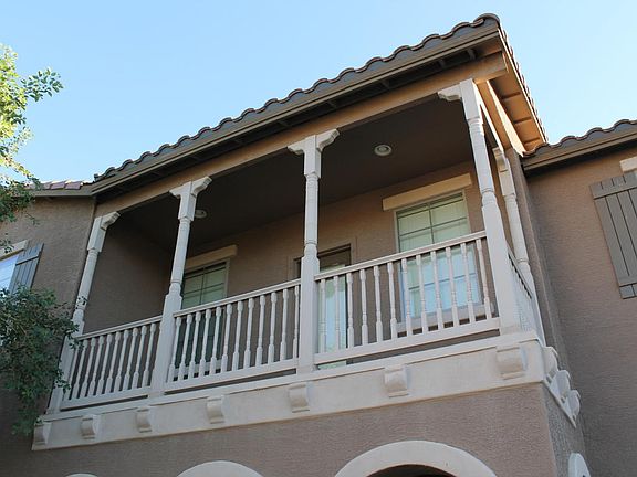 3rd image of 15995 W Hualapai St