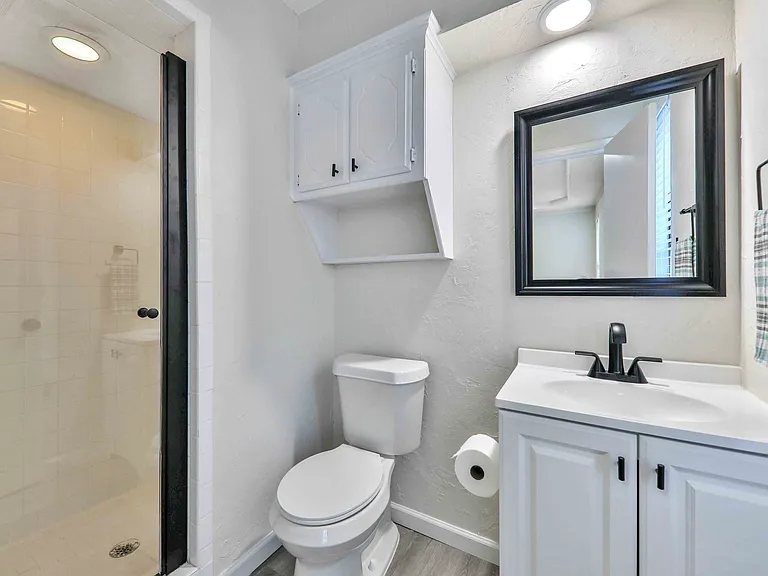 512 N Morgan Dr — Photo 6