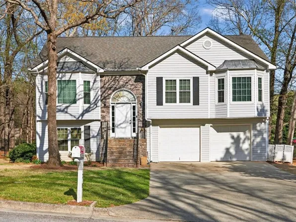 1520 Watson Ridge Trl, Lawrenceville, GA 30045