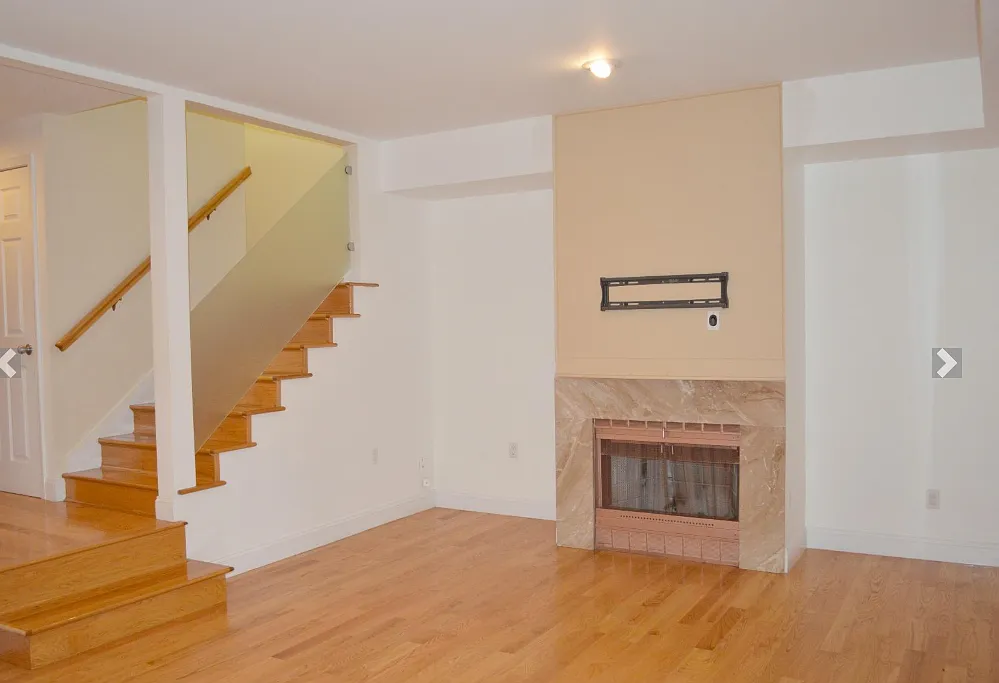 Building Photo - 50 Undine Rd #8D