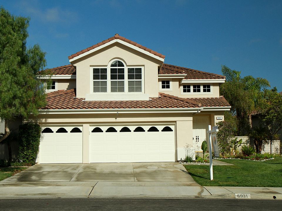Excellent curb appeal