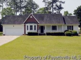 885 Fredonia Dr, Fayetteville, NC 28311