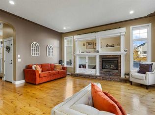 1182 SW Kingston Cres SE, Airdrie, AB T4A 0E9