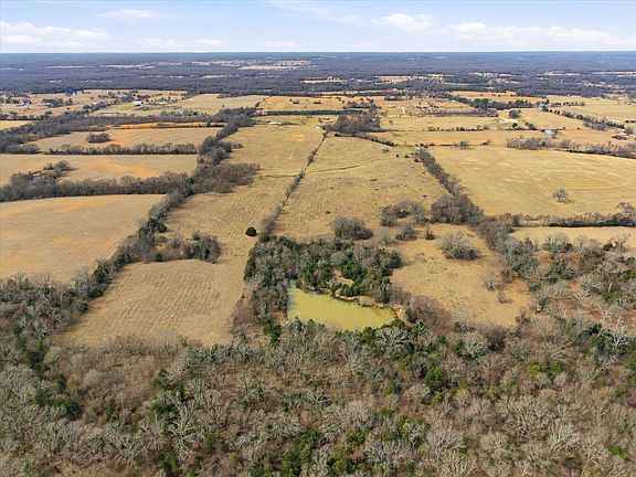 4th image of 560 Rs County Rd #3417