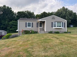 14 Echo Valley Dr, Hampden, MA 01036
