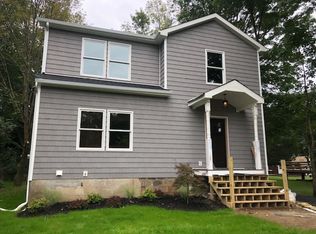 31 Malapardis Rd, Morris Plains, NJ 07950