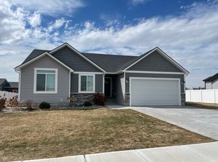 4039 N Livingston Ave, Idaho Falls, ID 83401