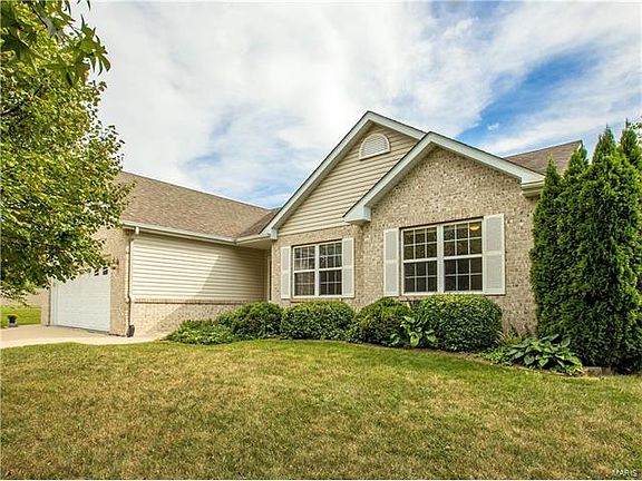 3rd image of 7505 Stonebridge Dr