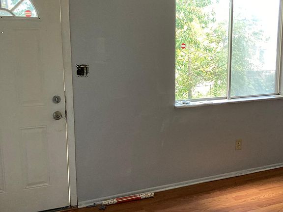 4th image of 704 Bertha Ave