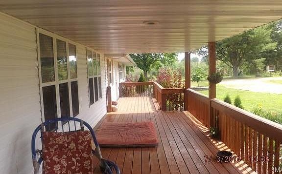 3rd image of 99 Santhuff Ln
