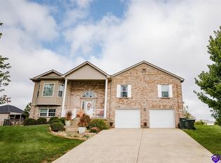 103 Chardonnay Pl, Vine Grove, KY 40175