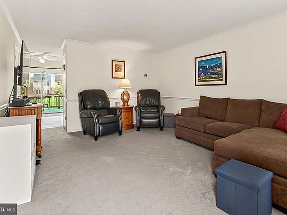 2nd image of 6523 Old Carriage Ln