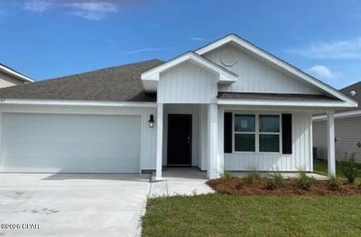 4 bed, 1752 sqft, $2,400 — Photo 1