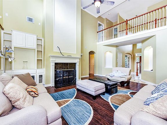 5th image of 12511 Country Arbor Ln