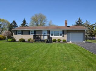 237 Golden Rd, Rochester, NY 14624