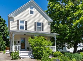 38 Young St, South Berwick, ME 03908