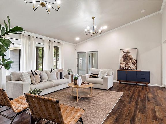 3rd image of 4205 Tamarisk Dr