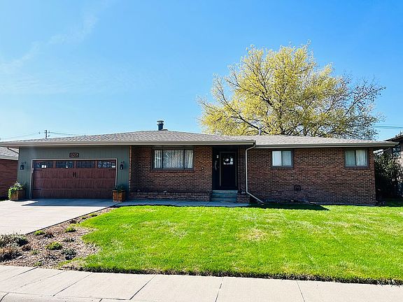 5th image of 1505 Gentry Blvd