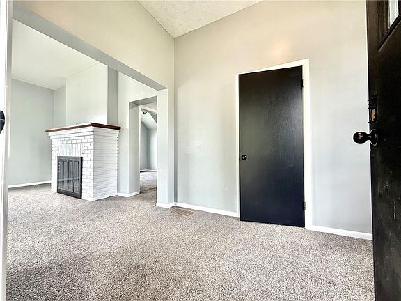 5th image of 317 Park Ave