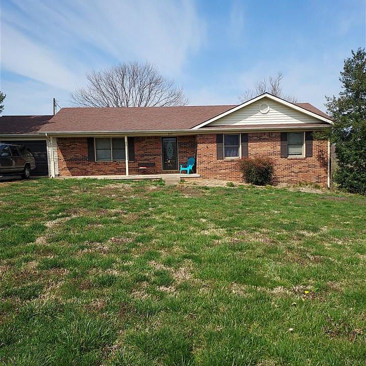 1st image of 834 Dana Ct