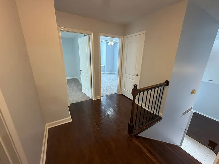 401 Dustin Dr — Photo 13