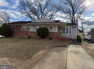 16 Langrock Way, Burlington, NJ 08016