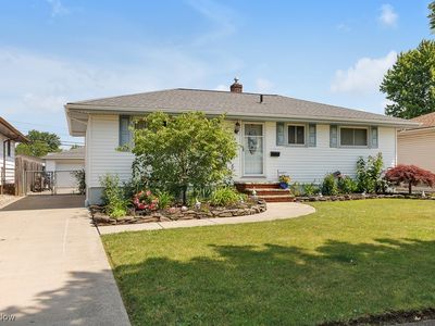 15382 Birchcroft Dr, Brookpark, OH, 44142