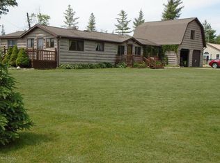 2951 W Cherry Ln, Mio, MI 48647