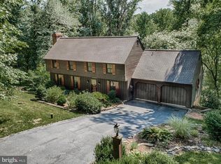 100 N Tanglewood Dr, Quarryville, PA 17566