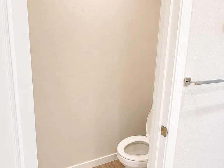 465 Cork Harbour Cir #C — Photo 11