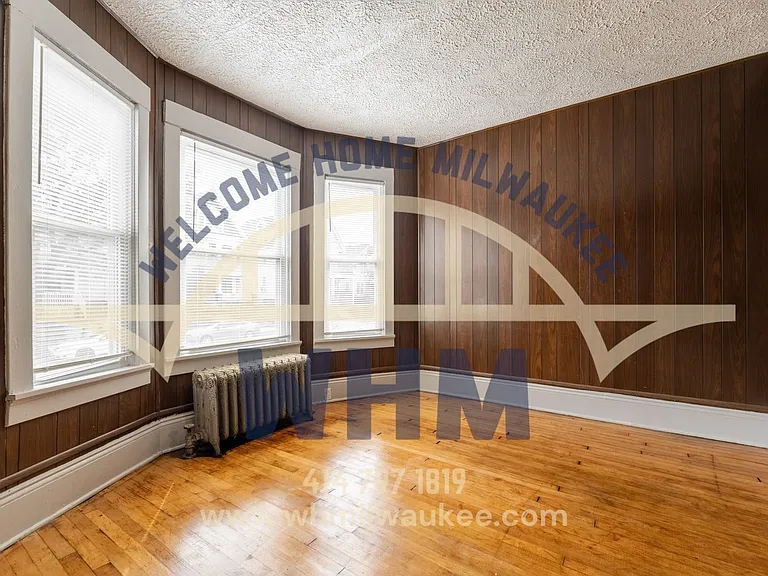2251 N 41st St #LOWER — Photo 4