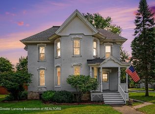 111 N Oakland St, Saint Johns, MI 48879