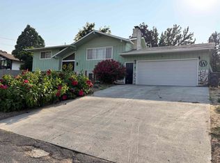 2220 Schaefer Dr, Clarkston, WA 99403