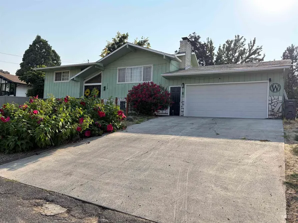 2220 Schaefer Dr, Clarkston, WA 99403