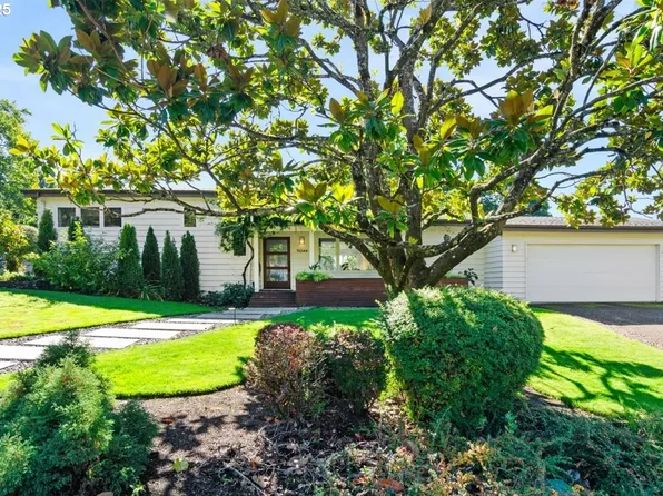 5044 SW Windsor Ct, Portland, OR 97221