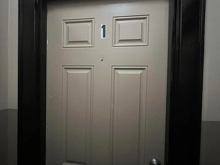 1001 Columbia Ave #1 — Photo 2