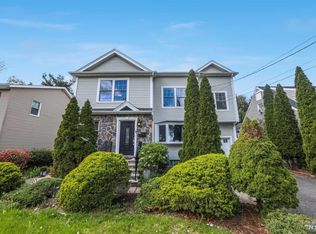 874 Broad St, Teaneck, NJ 07666