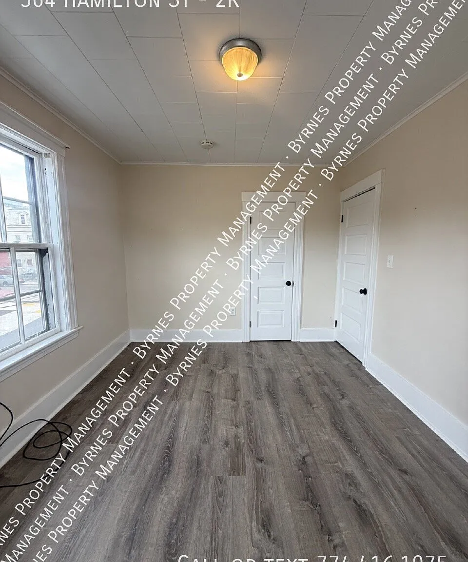 2 bed, $1,650 — Photo 3