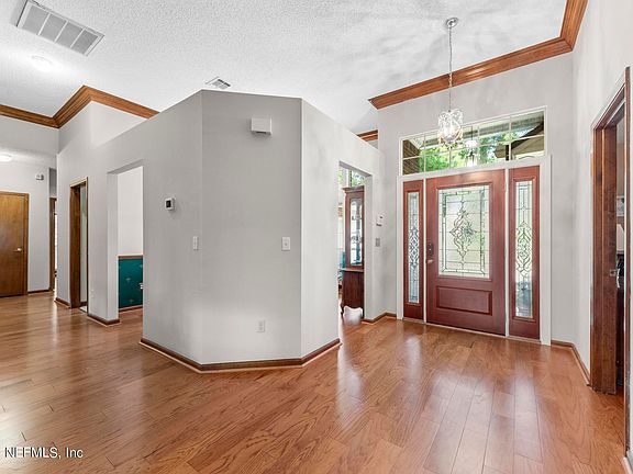5th image of 3702 CRIMSON OAKS Drive