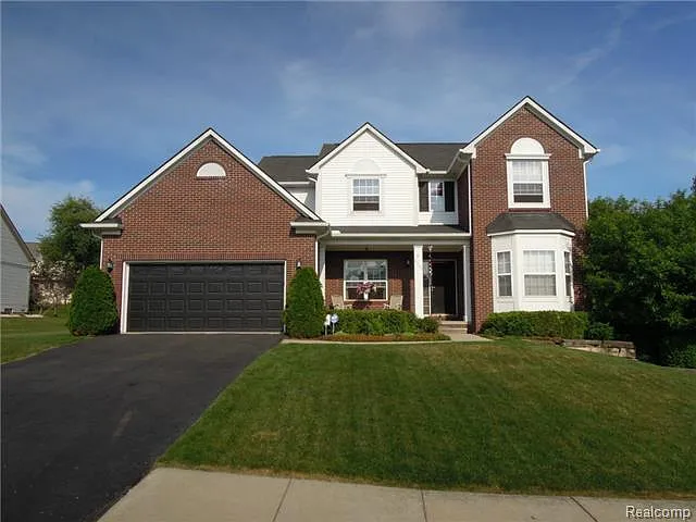 2131 Marie Dr photo 1