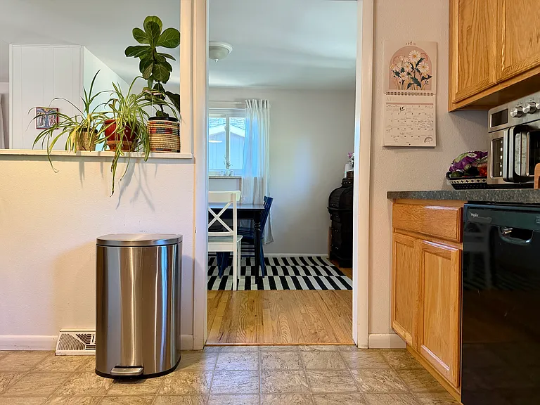 Entry to Dining Room from Kitchen