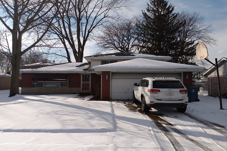 1st image of 17150 Drexel Ave
