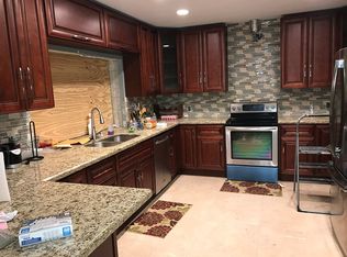 124 NE 148th St, Miami, FL 33161