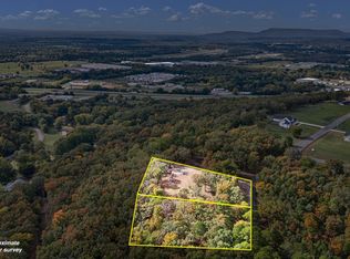 205 Apple Ln, Russellville, AR 72802